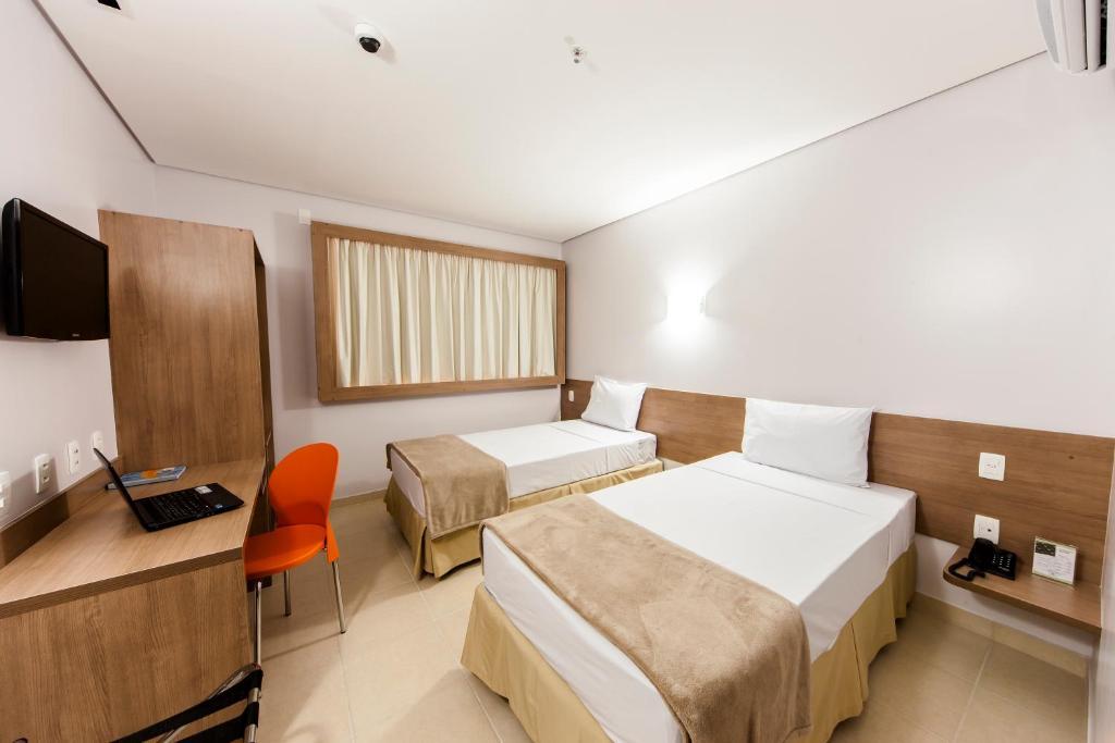 Hotel Go Inn Estacao Goiania Bagian luar foto