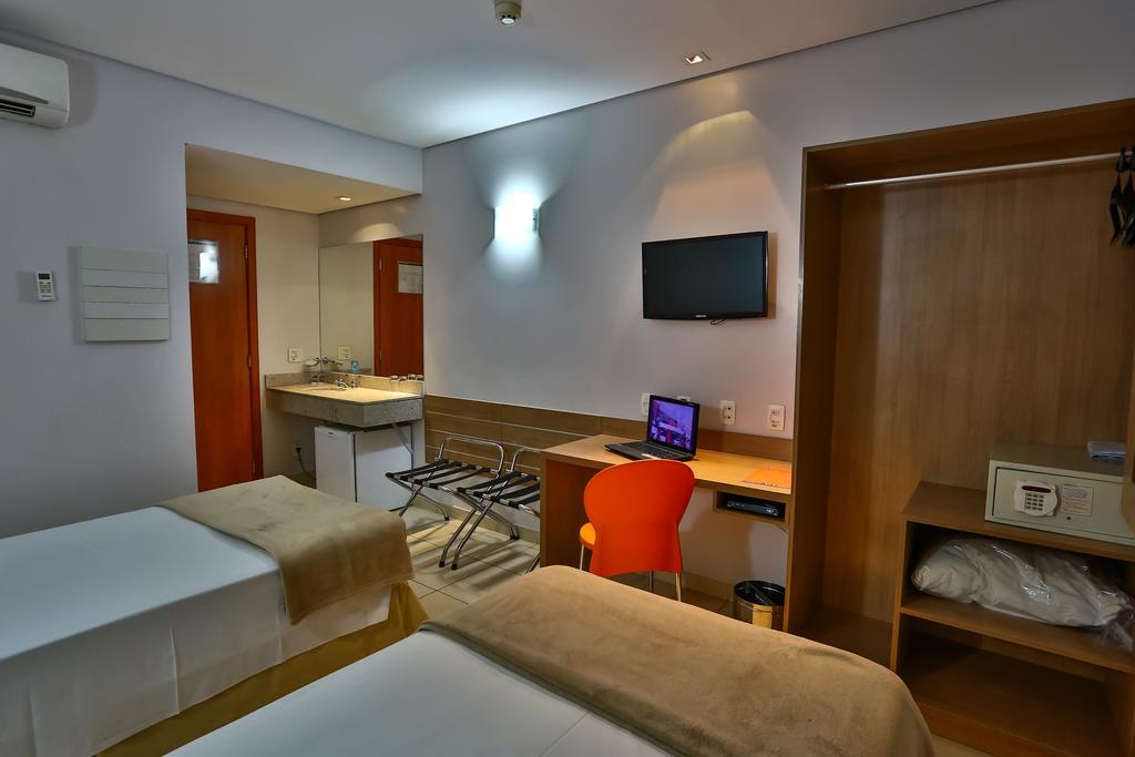 Hotel Go Inn Estacao Goiania Bagian luar foto