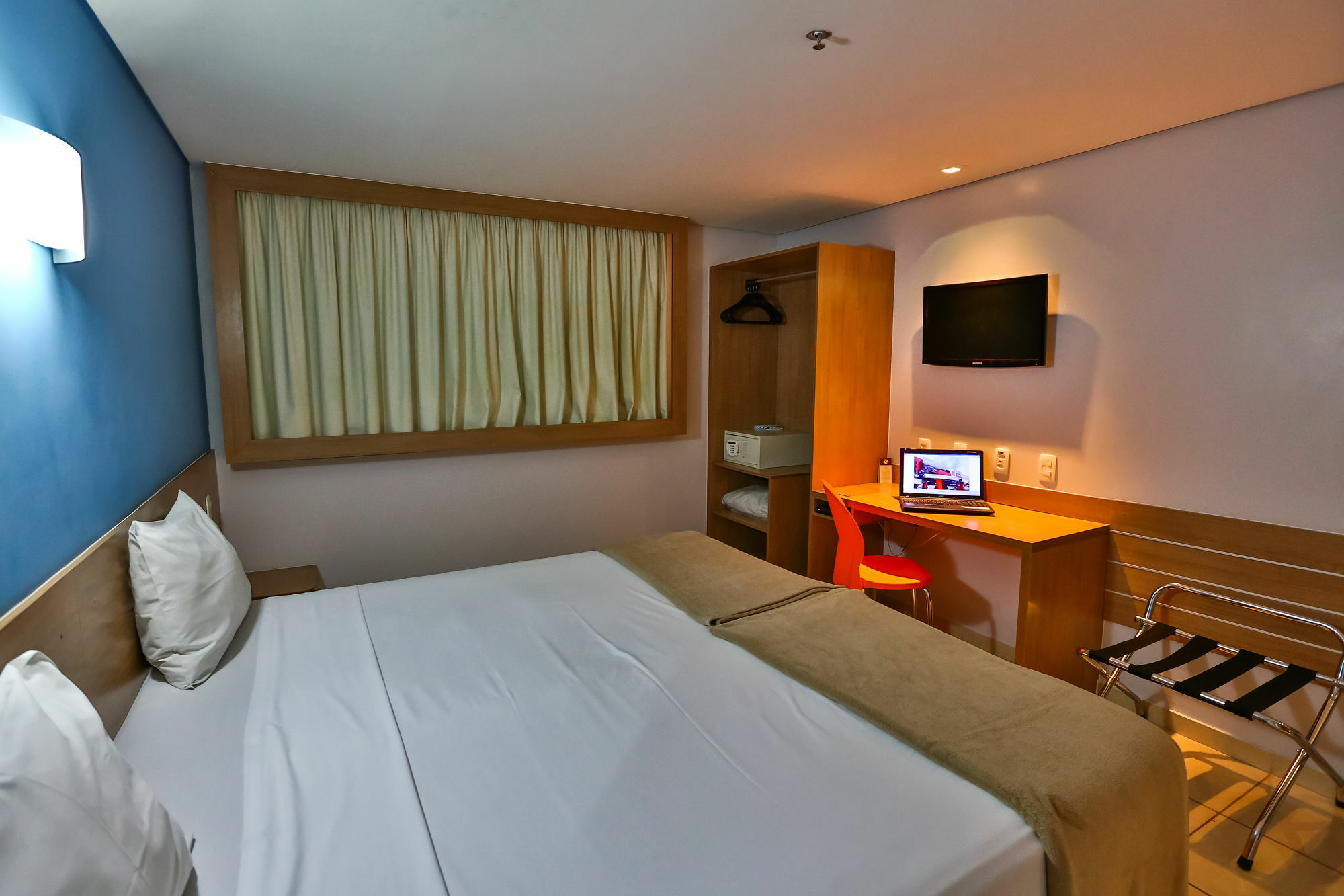 Hotel Go Inn Estacao Goiania Bagian luar foto